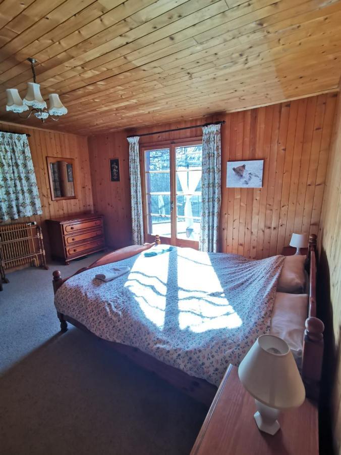 Chalet Traditionnel Avec Jacuzzi Exterieur Bex Exterior photo